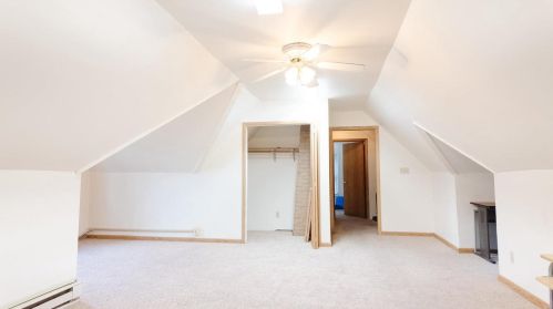 1915 University Ave, Madison WI 53726-3918 exterior