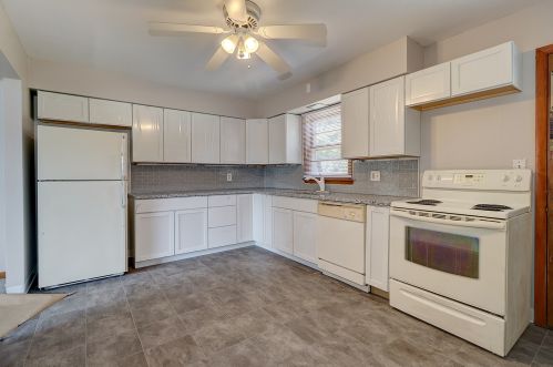 3001 Tyler Dr, Joliet IL 60431-1055 exterior