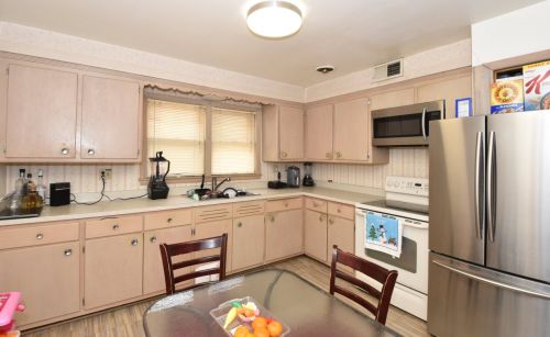 3332 Morgan Ave, Milwaukee WI 53221-1019 exterior