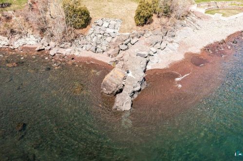 5418 London Rd, Duluth MN 55804-2511 exterior