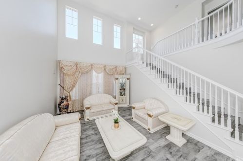 2005 Christie St, Fullerton, CA 92833-5098