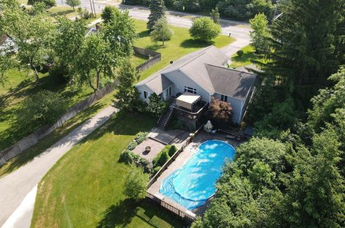 1551 Leffingwell Ave, Grand Rapids MI 49525-4530 exterior