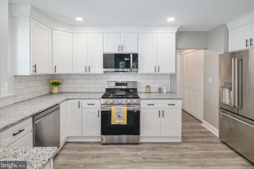 612 Sycamore Ter, Haddon Heights NJ 08035-1725 exterior