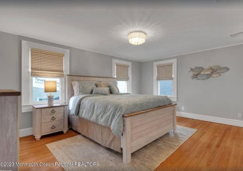 8 Church St, Locust NJ  07760-2104 exterior