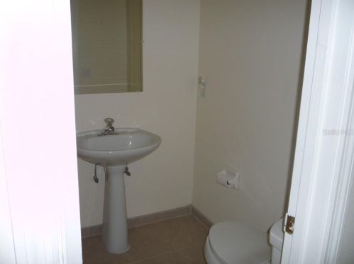 4039 Golfside Dr, Orlando FL 32808-3005 exterior