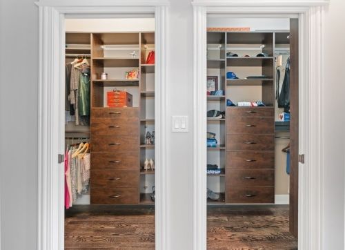 2456 Hutchinson St, Chicago IL 60618-2939 exterior