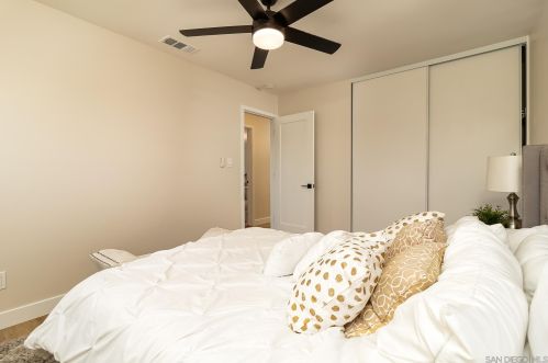 4304 Quapaw Ave, San Diego CA 92117-4525 exterior