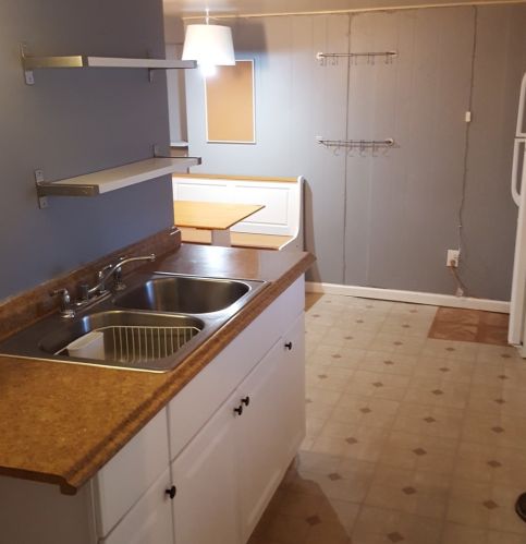 5649 Mason Ave, Chicago IL 60630-1912 exterior