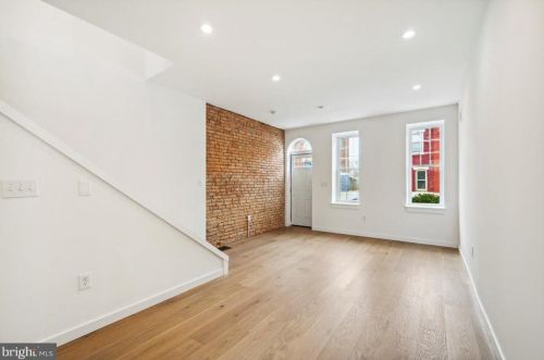 2232 Mascher St, Philadelphia PA  19133-3730 exterior