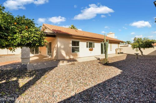 25826 Howard Dr, Chandler AZ 85248-6822 exterior