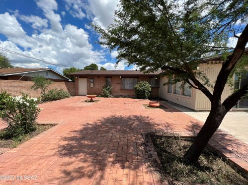 2709 Norris Ave, Tucson AZ  85719-3232 exterior