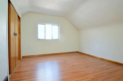 5622 Rodgers St, Pittsburgh PA 15207-2271 exterior