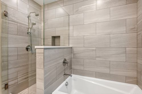 3617 Emerald Ave, Chicago IL 60609-1807 exterior