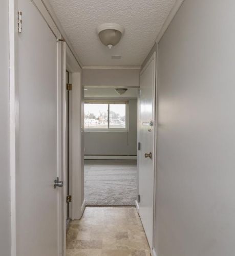 156 Spruce St, South Saint Paul MN 55075-3443 exterior