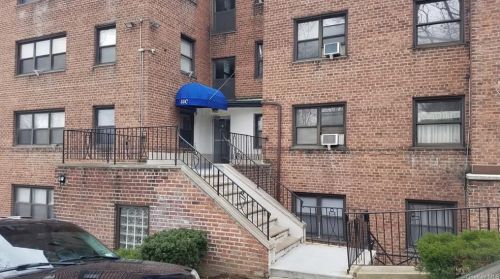 55 Ehrbar Ave, Mount Vernon, NY 10552-2444