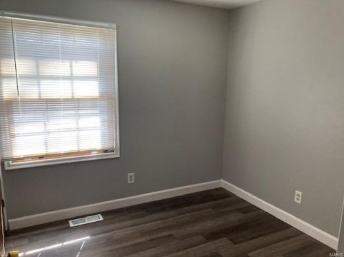 1725 Bradshaw Dr, Saint Louis MO 63136-2422 exterior