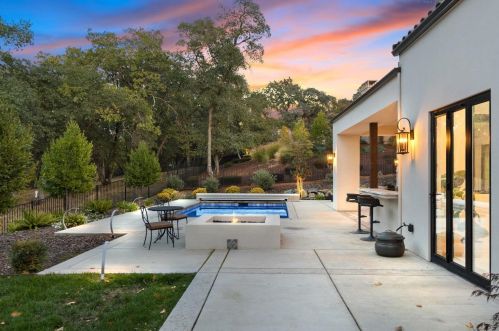 3840 Greenview Dr, Folsom CA  95762-5218 exterior