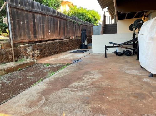 728 21 Ave, Honolulu HI 96816-4516 exterior