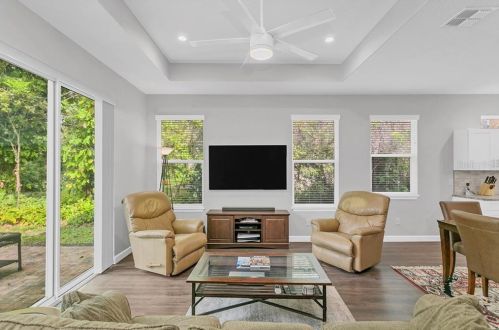 4728 Goddard Ave, Orlando FL 32804-1179 exterior