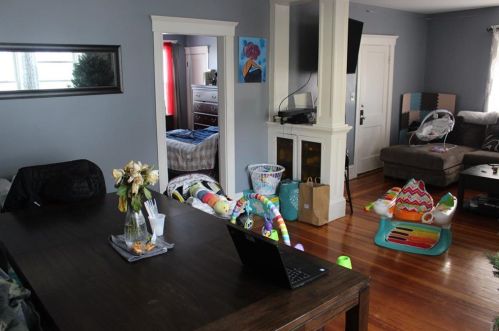 556 Elm St, Woonsocket RI 02895-3508 exterior