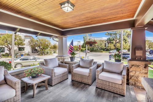 936 Adella Ave, San Diego CA  92118-2621 exterior