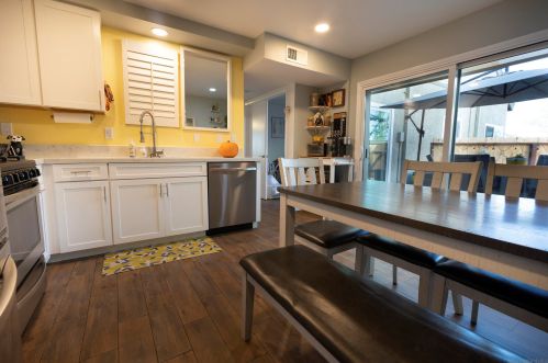 10894 Caravelle Pl, San Diego CA 92124-2039 exterior