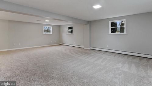 425 Clearview Rd, Hanover PA 17331-1313 exterior