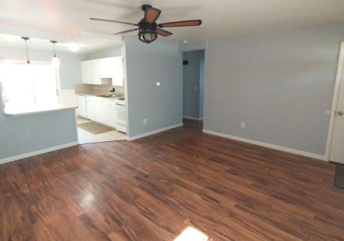 3916 Mount Olivet Rd, Kalamazoo, MI 49004-2049