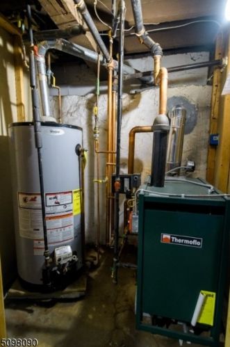 124 Carlisle Ave, Paterson NJ 07501-2517 exterior