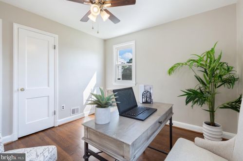 110 54th St, Washington DC 20019-6561 exterior