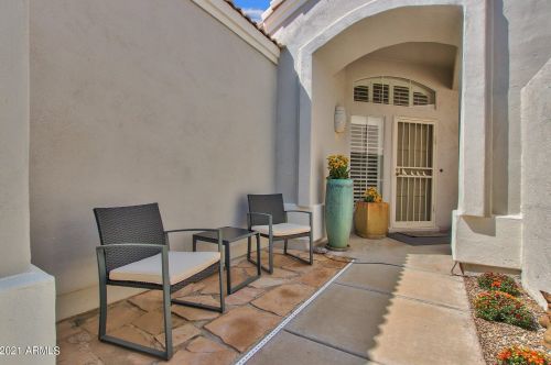 1138 Amberwood Dr, Phoenix AZ  85048-8414 exterior