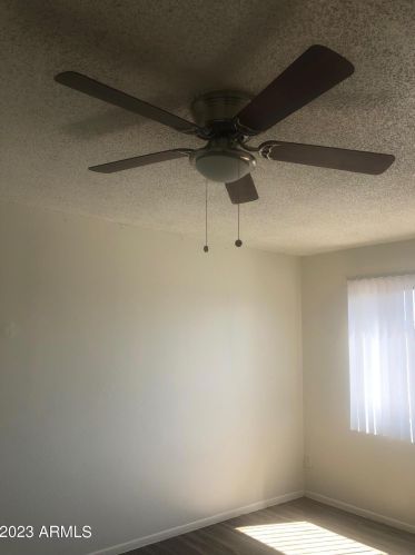 5256 42nd Ln, Phoenix AZ  85019-2403 exterior