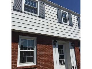 1382 Cardinal Dr, Pittsburgh PA  15243-1210 exterior