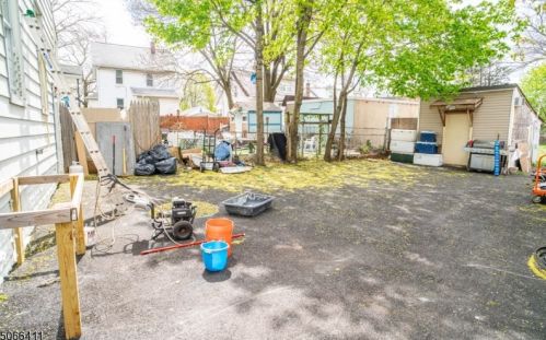 79 Fern Ave, Irvington NJ 07111-3104 exterior