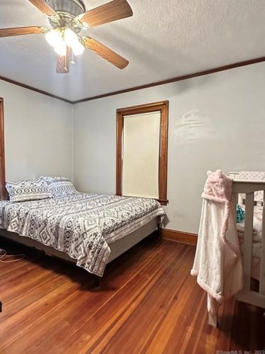 282 Linwood St, New Britain CT 06052-1951 exterior