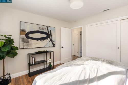 106 Doris Dr, Concord CA  94523-2915 exterior