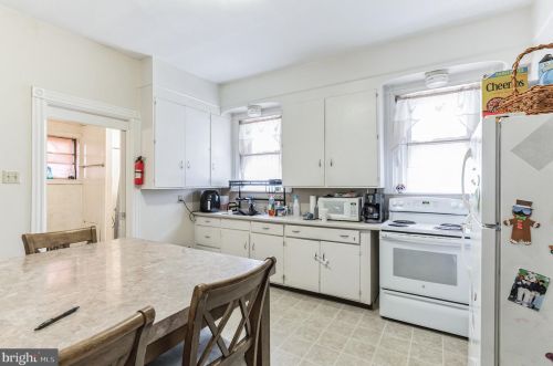 210 York St, Pottstown PA 19464-5252 exterior