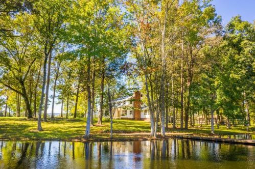 2104 Hog Jowl Rd, Chickamauga, GA 30707-4707