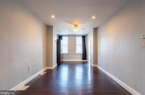 1944 Castor Ave, Philadelphia PA  19134-1502 exterior