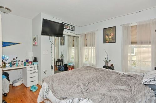 177 Fairmont Ave, Worcester MA 01604-4761 exterior