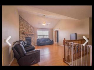 3797 Greenway Dr, Springfield MO  65807-7512 exterior