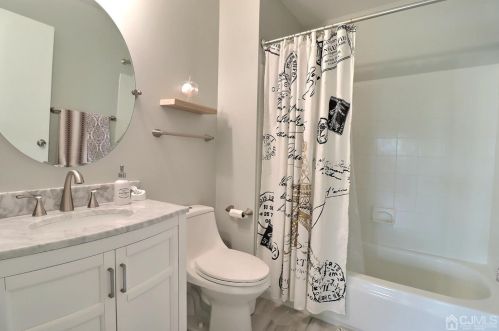 200 Concord Pl, New Brunswick NJ 08902-4572 exterior