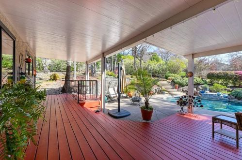 9811 Blue Lk Dr, Folsom CA 95630-1909 exterior