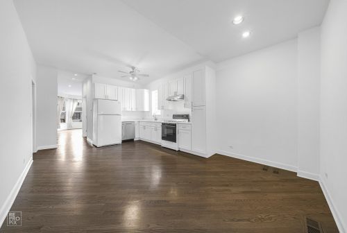 3414 Damen Ave, Chicago IL 60608-6835 exterior