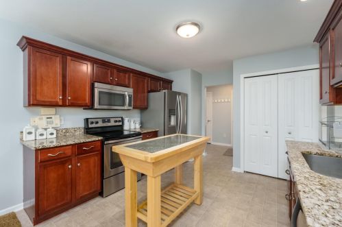 4715 Geneva Ave, Kalamazoo MI  49024-3031 exterior