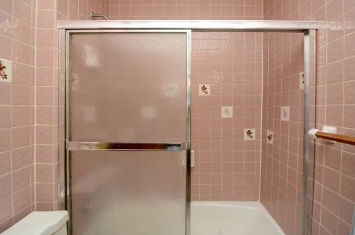 2825 Shakespeare Ave, Chicago IL 60647-3914 exterior