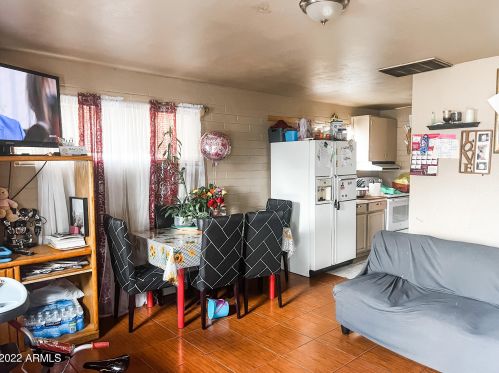 11232 18 Dr, Phoenix AZ 85007-2431 exterior