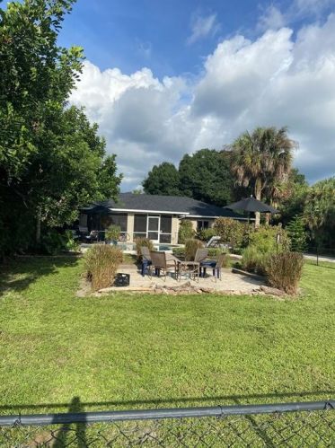 541 16 St, Naples FL 34117-9421 exterior