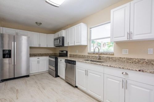 14032 Arbor Knoll Cir, Tampa FL  33625-6444 exterior