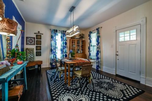 304 5th Ave, Denison TX  75021-2706 exterior